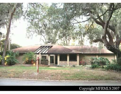 906 RIVER RAPIDS AVENUE