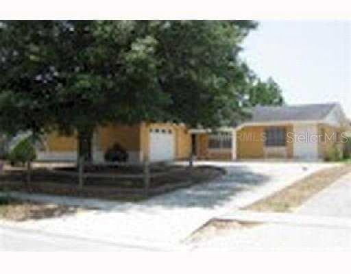 1510 STONEHAVEN WAY TARPON SPRINGS, FL 34689