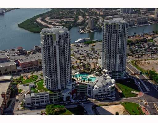 1211 E CUMBERLAND AVENUE UNIT 2004 TAMPA, FL 33602
