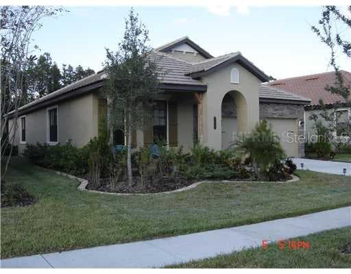 8248 DUNHAM STATION DRIVE TAMPA, FL 33647