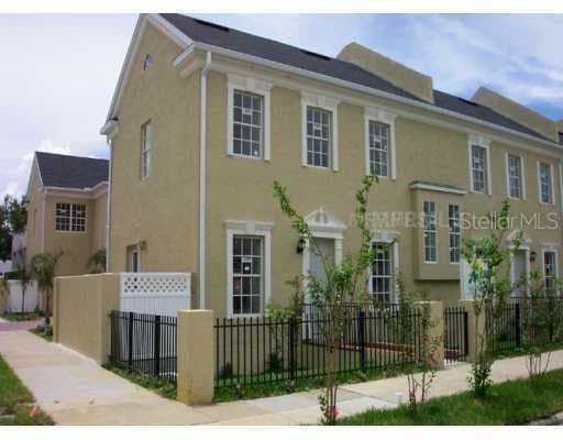 1004 EDISON PARK COURT UNIT 1004 TAMPA, FL 33606