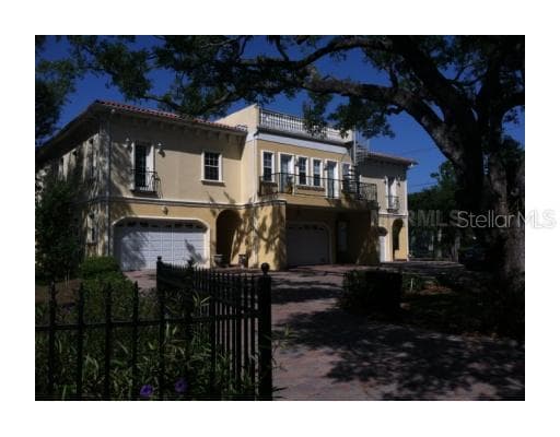 5601 BAYSHORE BOULEVARD UNIT D TAMPA, FL 33611