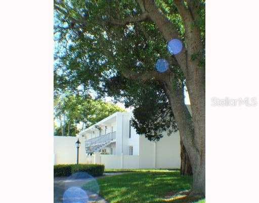 1655 S Highland AVENUE UNIT E220 Clearwater, FL 33756