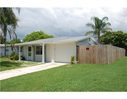 1624 SPRINGDALE DRIVE HOLIDAY, FL 34691