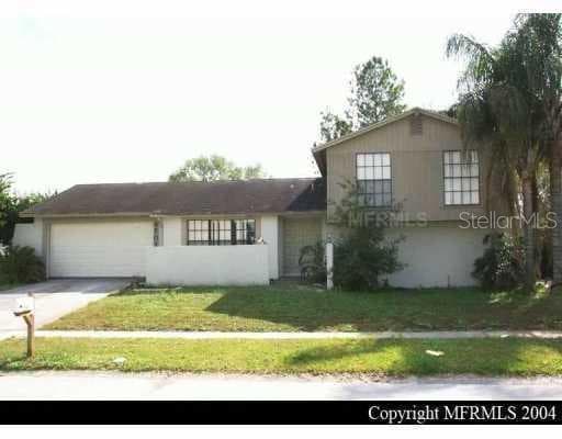 4702 WINDFLOWER CIRCLE TAMPA, FL 33624