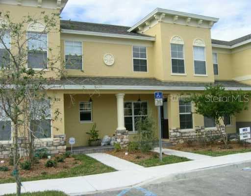 232 HARDCASTLE PLACE UNIT #7 Valrico, FL 33594