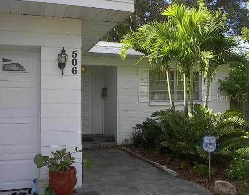 506 E DAVIS E TAMPA, FL 33606