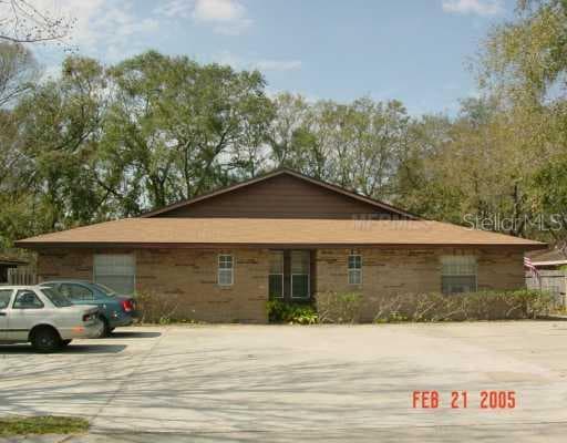 3137 BLOOMINGDALE VILLAS COURT BRANDON, FL 33511