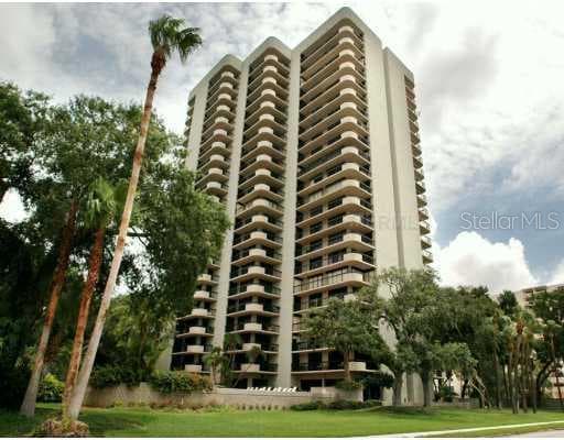 2413 BAYSHORE UNIT 304 TAMPA, FL 33629