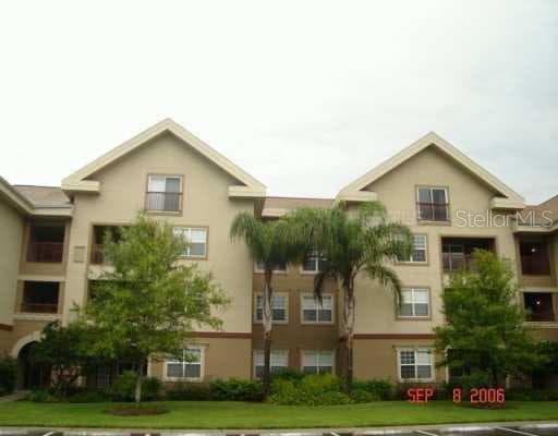 1640 VILLA CAPRI CREEK UNIT 301 ODESSA, FL 33556