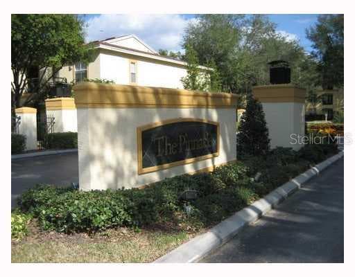 5618 PINNACLE HEIGHTS CREEK UNIT 106 Tampa, FL 33624