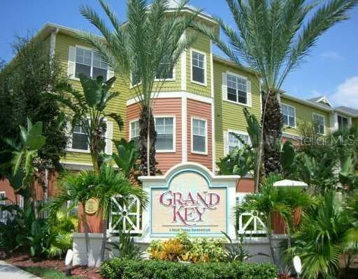 4207 S DALE MABRY UNIT 5201 TAMPA, FL 33611
