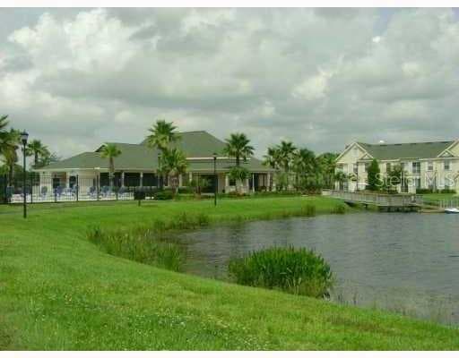 9178 LAKE CHASE ISLAND WAY UNIT 9178 TAMPA, FL 33626