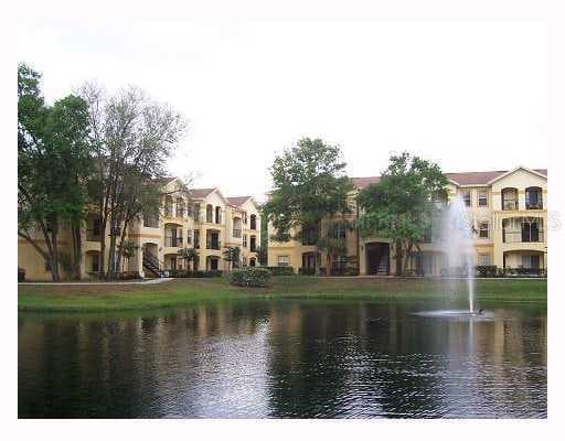 5608 PINNACLE HEIGHTS CIRCLE UNIT 301 TAMPA, FL 33624