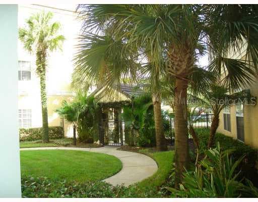 15020 ARBOR RESERVE CIRCLE UNIT 102 TAMPA, FL 33624