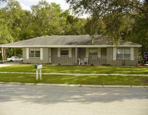 6909 MATHERS LANE UNIT B RIVERVIEW, FL 33578