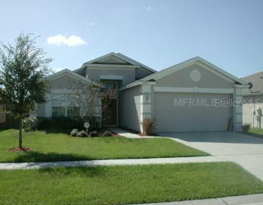10425 PARAGON PLACE RIVERVIEW, FL 33578