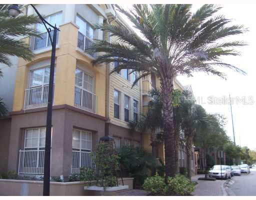 402 S ARMENIA AVENUE UNIT 111 TAMPA, FL 33609