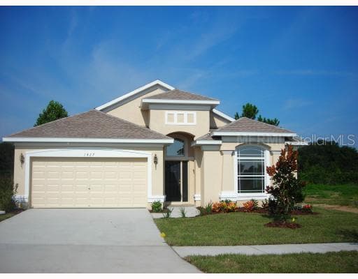 1427 MAIN STREET VALRICO, FL 33594