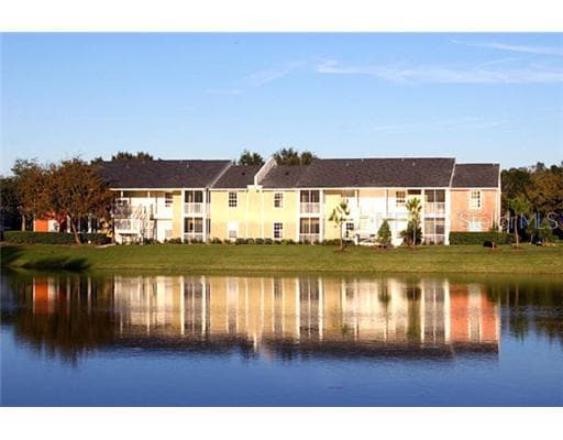 305 LAKE PARSONS GREEN UNIT 101