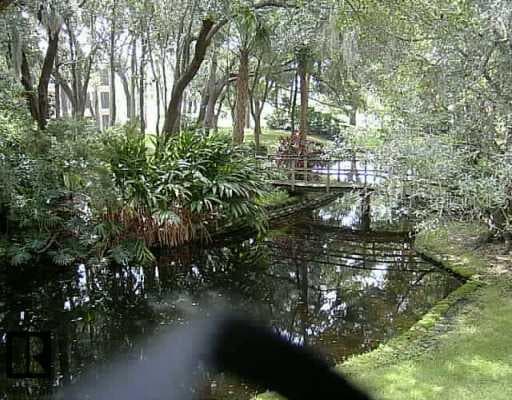225 Country Club DRIVE UNIT 235 Largo, FL 33771