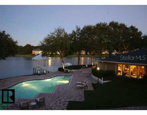 221 LAKE BROOK CIRCLE UNIT 107 BRANDON, FL 33511