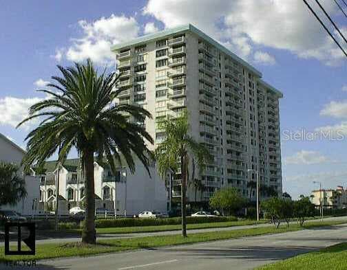 400 Island WAY UNIT 105 Clearwater Beach, FL 33767