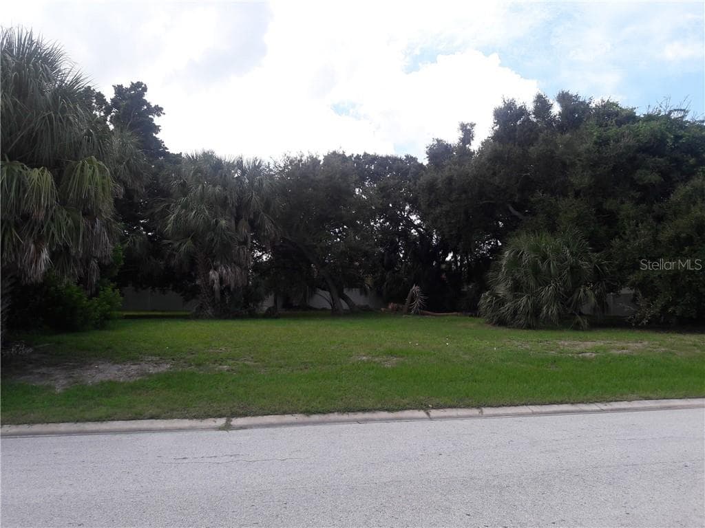 17TH STREET BELLEAIR BEACH, FL 33786