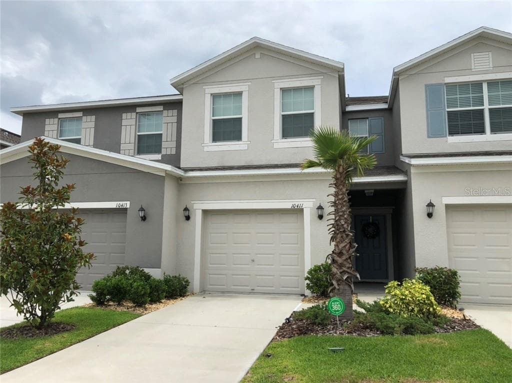 10411 LAKE MONTAUK DRIVE