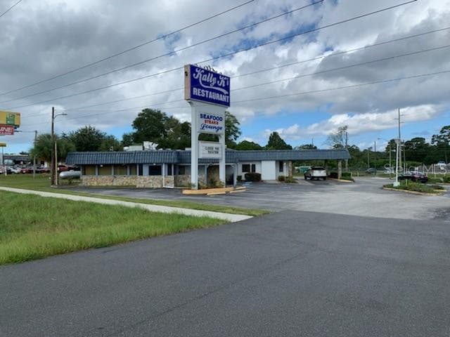 3383 COMMERCIAL WAY SPRING HILL, FL 34606
