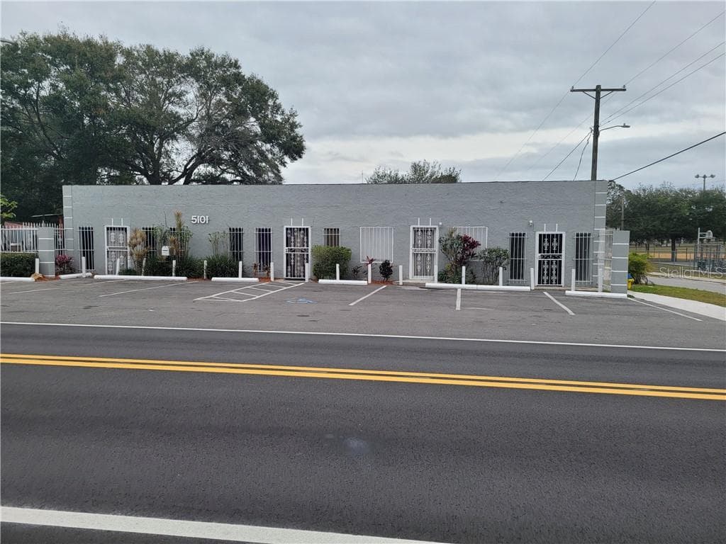5101 N 34TH STREET TAMPA, FL 33610