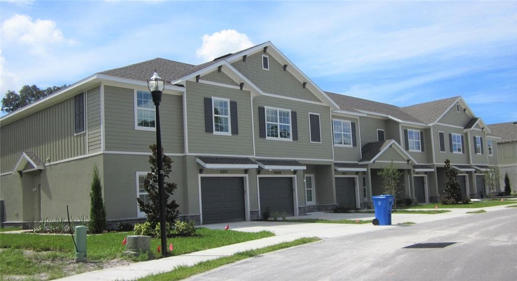 10965 QUICKWATER COURT RIVERVIEW, FL 33569