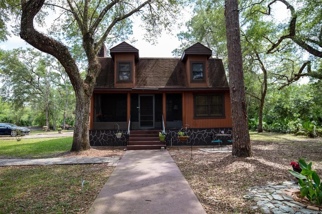 7371 N CANAL STREET WEBSTER, FL 33597