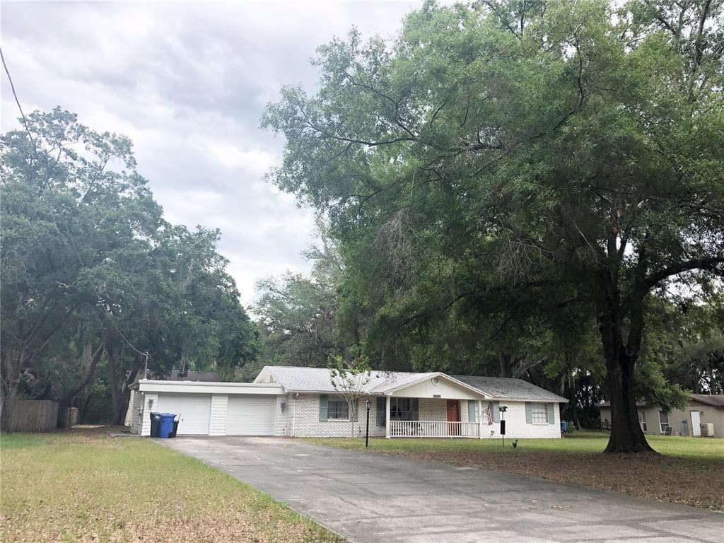 15901 MANNING DRIVE