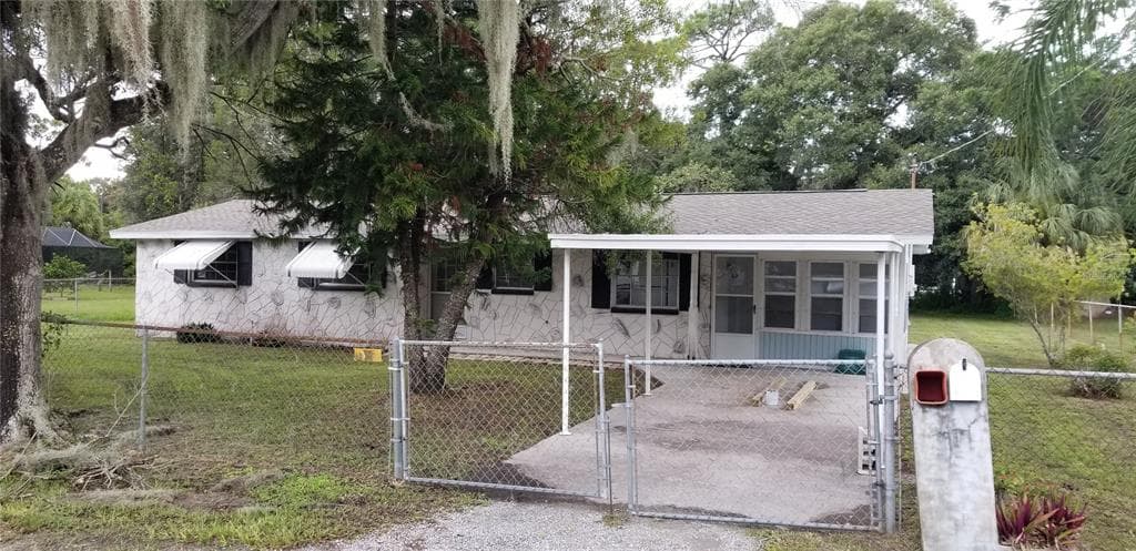 10111 SUNSET COURT GIBSONTON, FL 33534