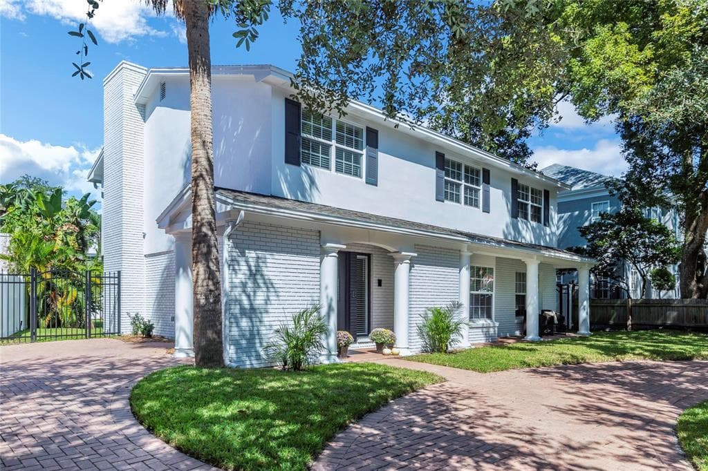 4617 W WOODMERE ROAD TAMPA, FL 33609