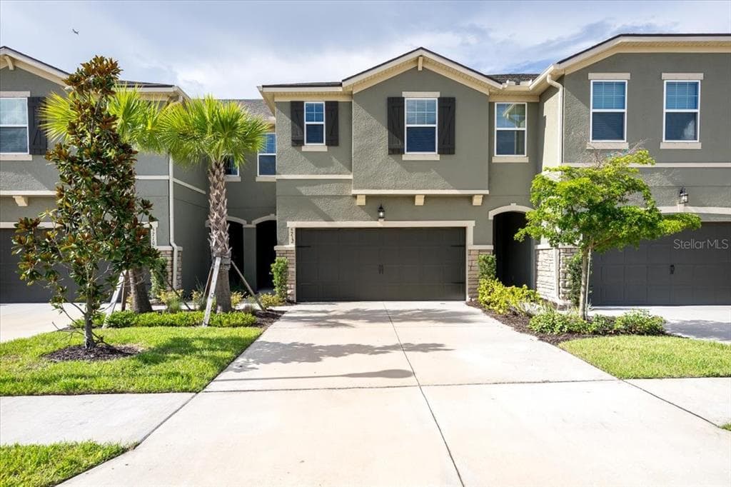 5712 GRAND SONATA AVENUE LUTZ, FL 33558