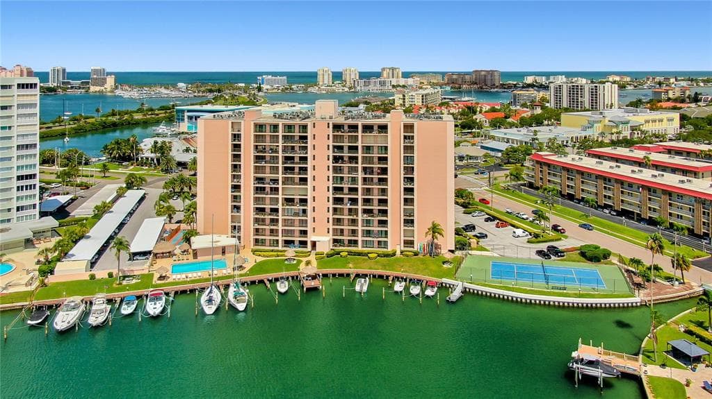 51 ISLAND WAY UNIT 1004 CLEARWATER BEACH, FL 33767