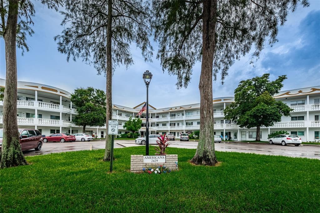 2429 ECUADORIAN WAY UNIT 69