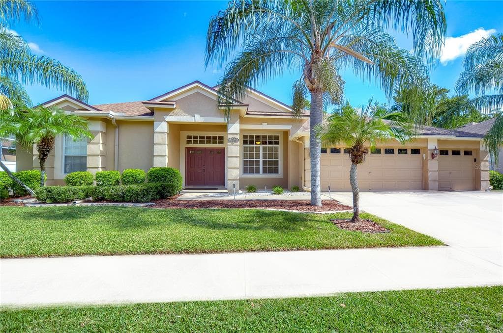 5039 SILVER CHARM TERRACE WESLEY CHAPEL, FL 33544