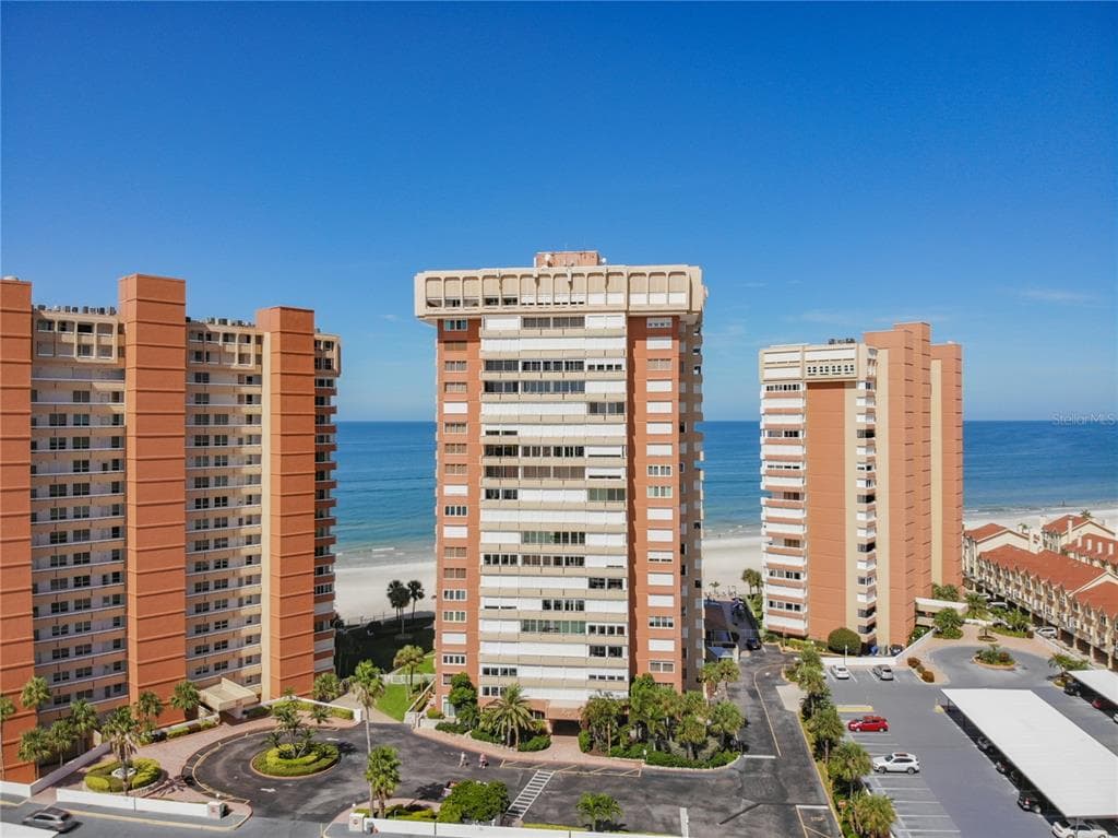 17920 GULF BOULEVARD UNIT 207 REDINGTON SHORES, FL 33708