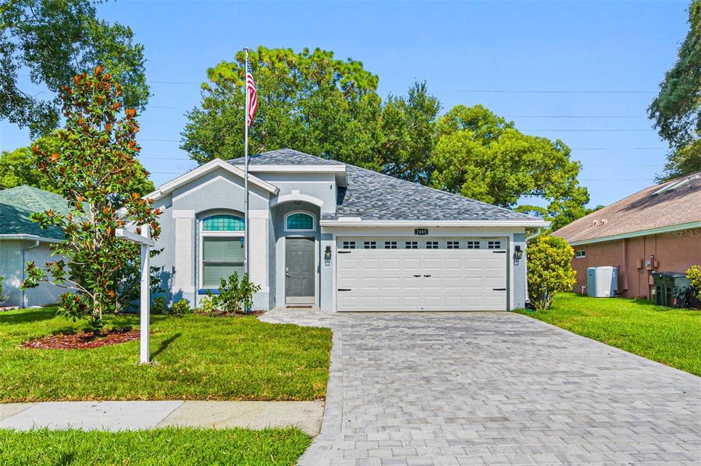 2485 HICKMAN CIRCLE
