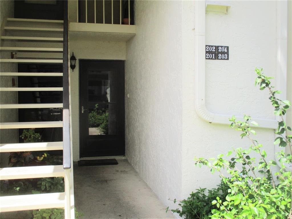 203 PALMETTO COURT UNIT 3