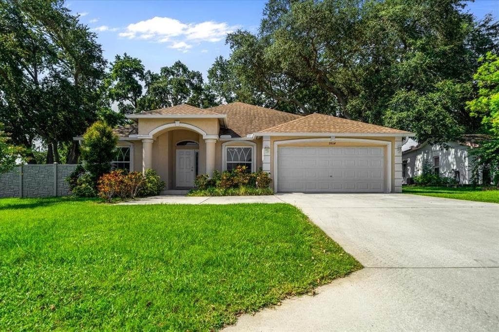 9904 108TH STREET SEMINOLE, FL 33772