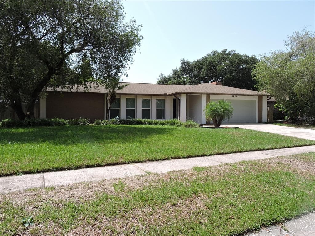 6208 SOARING AVENUE TEMPLE TERRACE, FL 33617