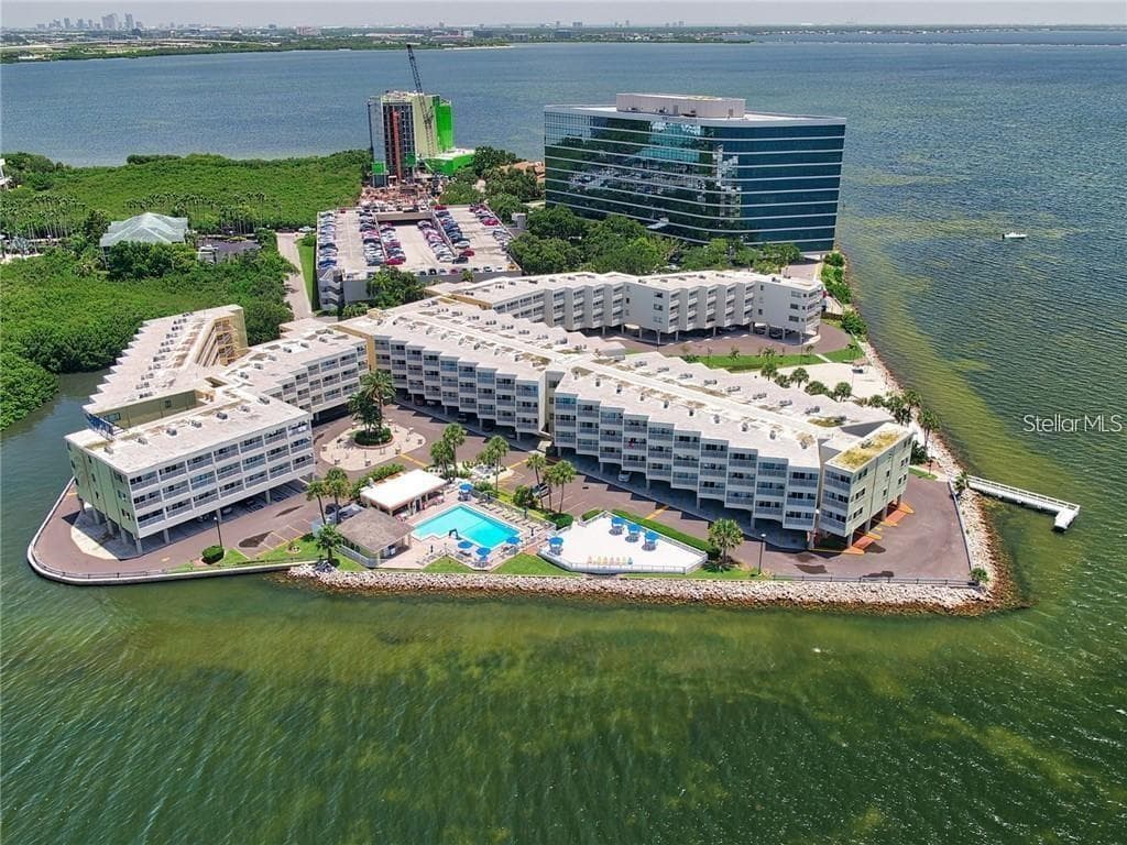 2506 N ROCKY POINT DRIVE UNIT 449 TAMPA, FL 33607