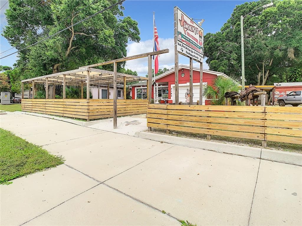 5145 GULFPORT BOULEVARD S GULFPORT, FL 33707