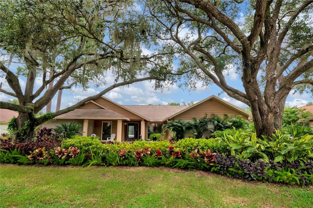 17915 CLEAR LAKE DRIVE