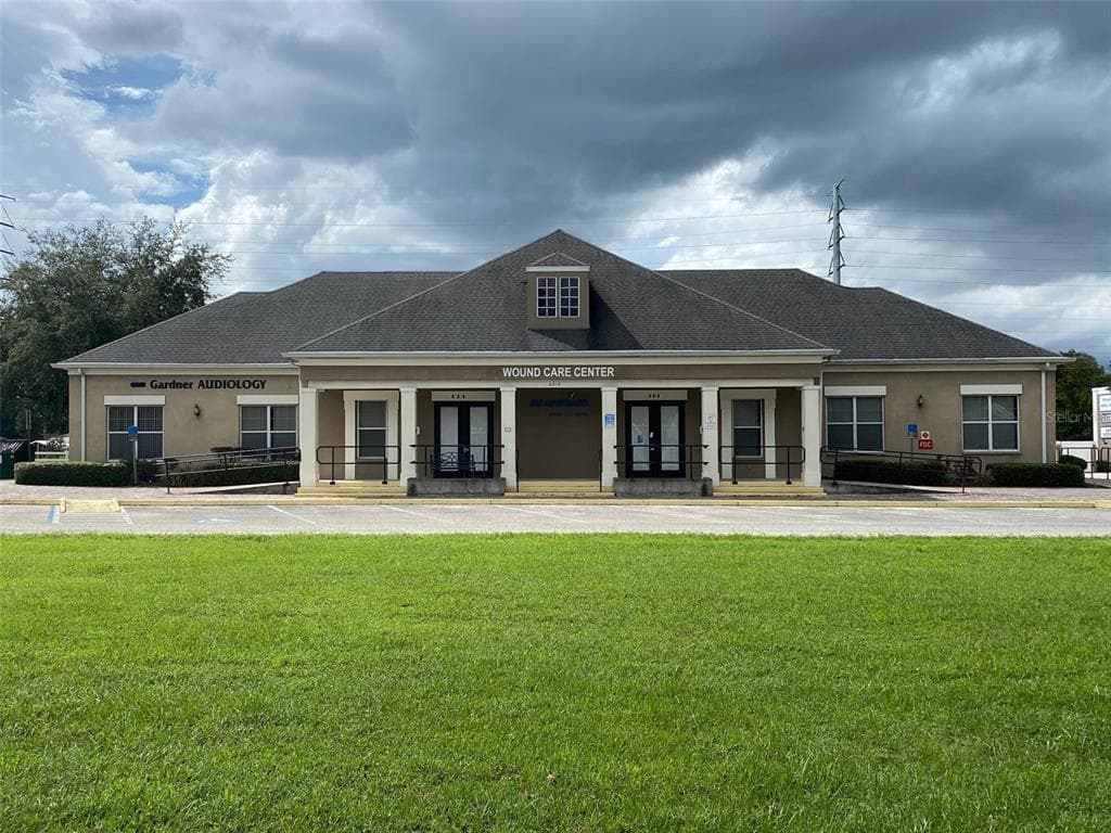 6215 ABBOTT STATION DRIVE ZEPHYRHILLS, FL 33542