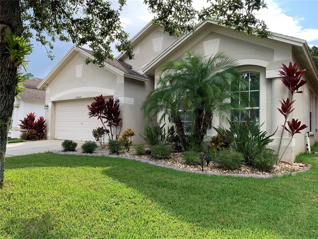 34500 CLIFFCREEK COURT